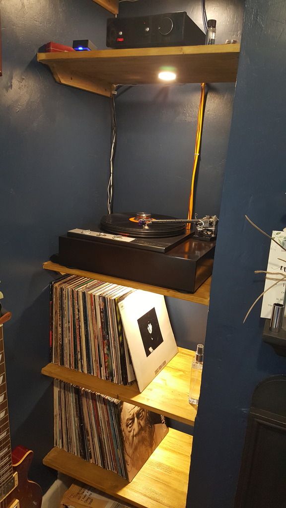 Turntable in alcove, acoustic treatment pink fish media